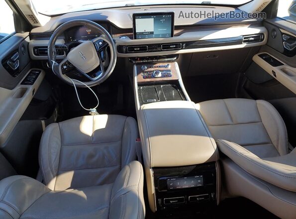 5LM5J7WC4MGL12728 2021 LINCOLN AVIATOR Blue Dashboard view