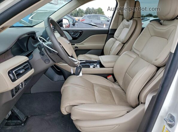 5LM5J7WC5PGL16632 2023 LINCOLN AVIATOR White Вид салону спереду