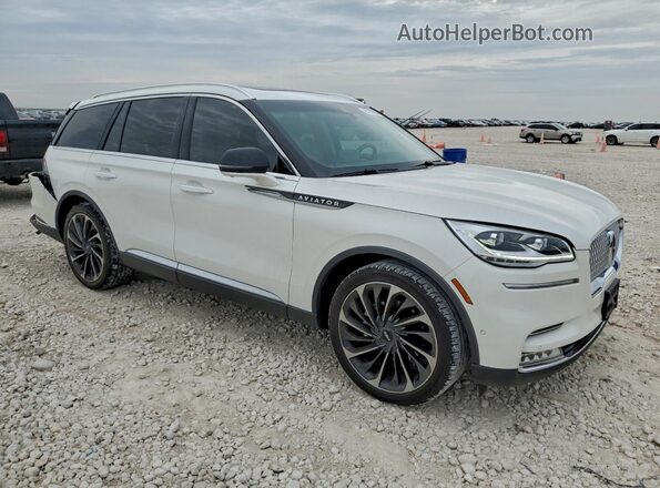 5LM5J7WC5PGL16632 2023 LINCOLN AVIATOR White Передня права чверть