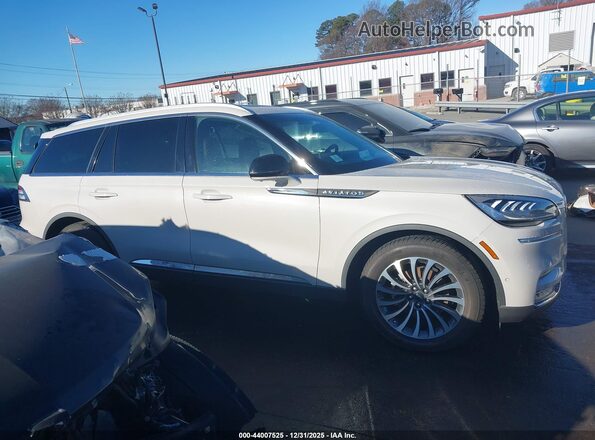 5LM5J7WC6MGL19034 2021 LINCOLN AVIATOR Cream 