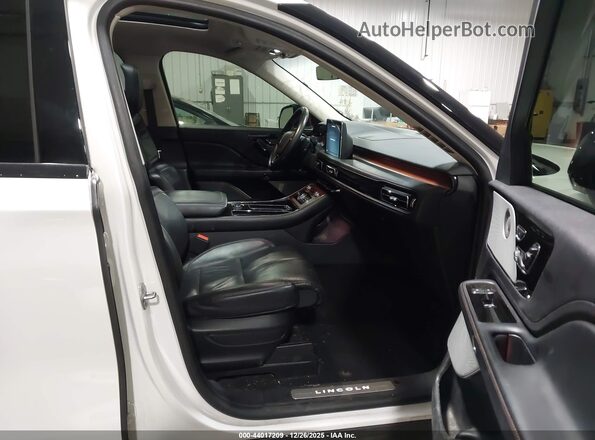 5LM5J7XC1NGL18728 2022 LINCOLN AVIATOR White 