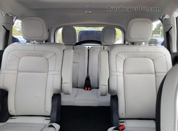 5LM5J7XC1SGL04906 2025 LINCOLN AVIATOR Cream Widok tylnych siedzeń