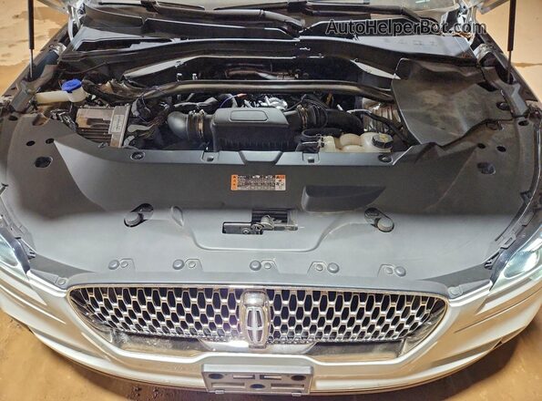 5LM5J7XC2NGL07561 2022 LINCOLN AVIATOR White Vista del compartimento del motor
