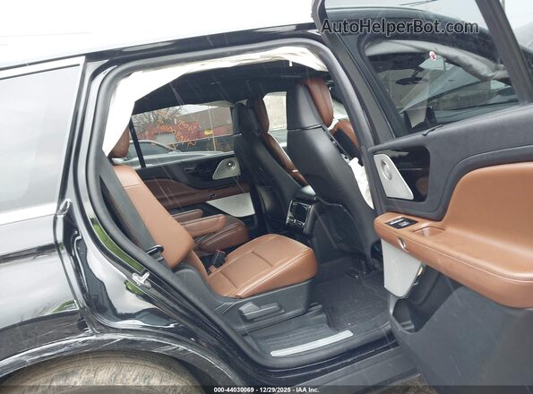 5LM5J7XC3MGL10953 2021 LINCOLN AVIATOR Black VIN կոդի պիտակի տեսք