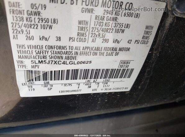 5LM5J7XC4LGL00625 2020 LINCOLN AVIATOR Black ძრავის განყოფილების ხედი
