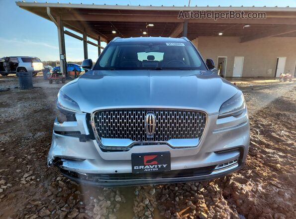 5LM5J7XC4LGL01371 2020 LINCOLN AVIATOR Silver Вид спереду