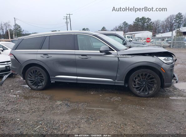 5LM5J7XC5NGL02953 2022 LINCOLN AVIATOR Gray Вид задньої частини салону