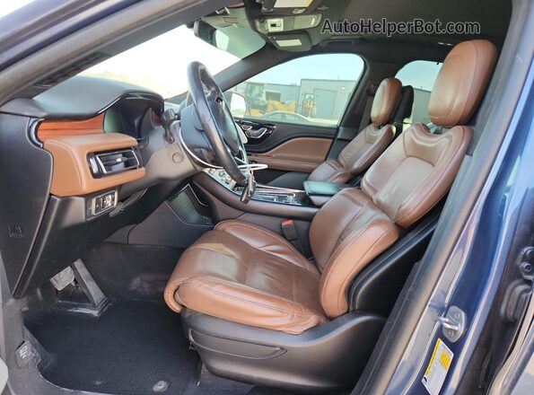 5LM5J7XC6LGL00397 2020 LINCOLN AVIATOR Blue წინა სალონის ხედი