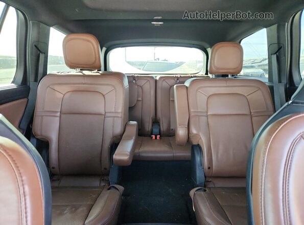 5LM5J7XC6LGL00397 2020 LINCOLN AVIATOR Blue უკანა სავარძლების ხედი