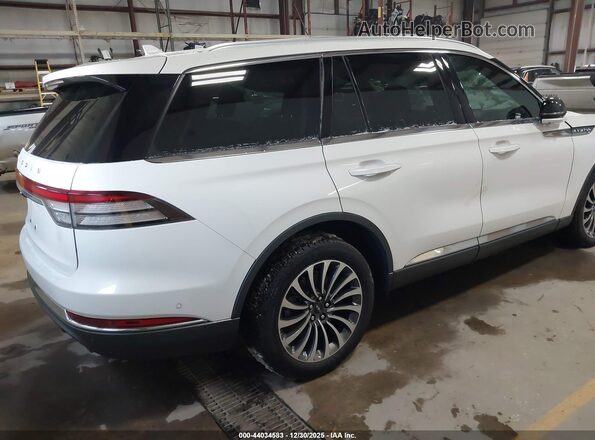5LM5J7XC7LGL14339 2020 LINCOLN AVIATOR White უკანა მარჯვენა