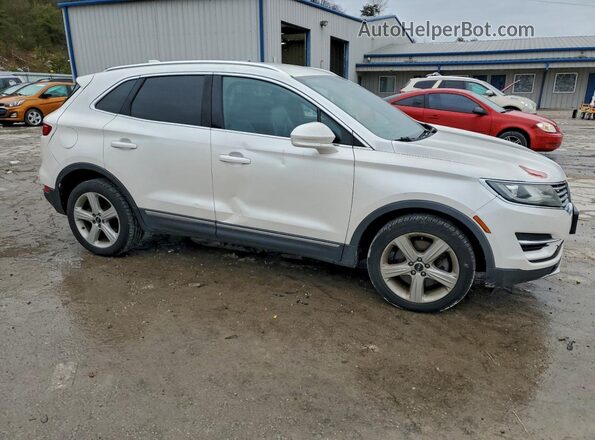 5LMCJ1D90GUJ21034 2016 LINCOLN MKC Белый Передняя правая четверть