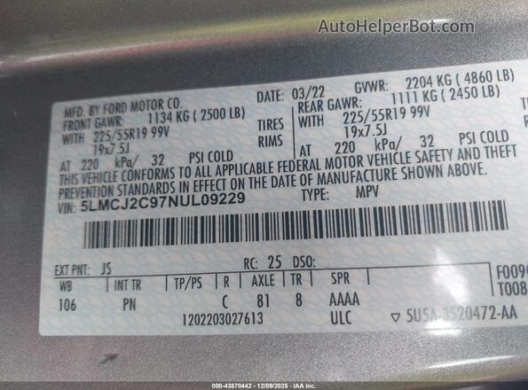 5LMCJ2C97NUL09229 2022 LINCOLN CORSAIR Silver Շարժիչի բաժամունքի տեսք