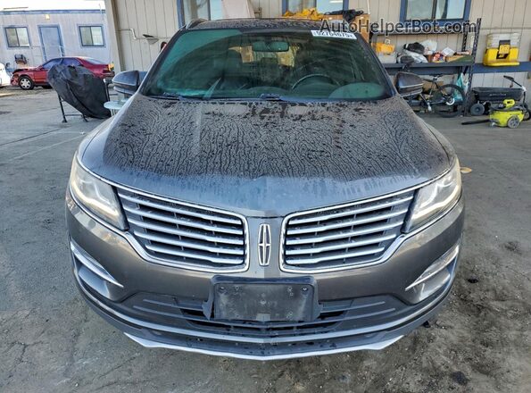 5LMCJ2C98HUL35701 2017 LINCOLN MKC Gray Widok z przodu