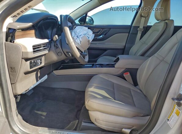 5LMCJ2CAXRUL13064 2024 LINCOLN CORSAIR Tan Widok wnętrza z przodu