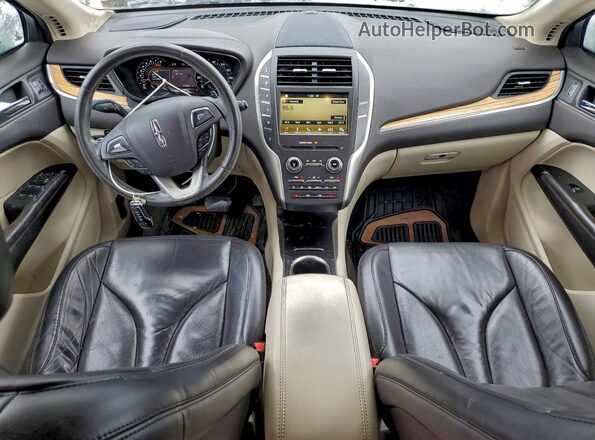 5LMCJ2D99GUJ03105 2016 LINCOLN MKC Черный Вид панели приборов