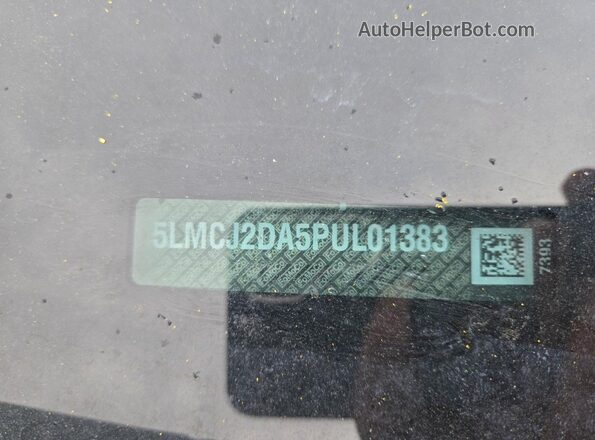 5LMCJ2DA5PUL01383 2023 LINCOLN CORSAIR Black Engine compartment view