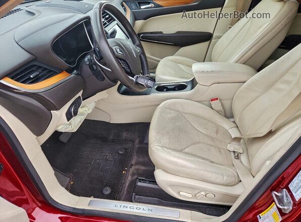 5LMCJ3D99GUJ27099 2016 LINCOLN MKC Maroon Вид салону спереду