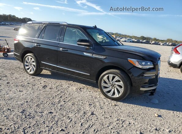 5LMJJ2LG5REL17285 2024 LINCOLN NAVIGATOR Черный Передняя правая четверть