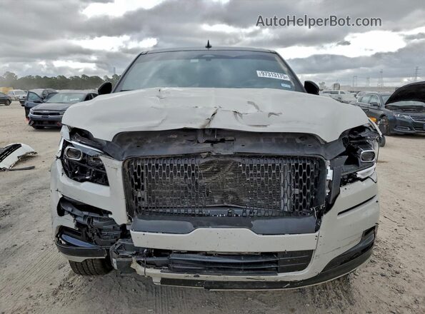 5LMJJ2LG6REL00320 2024 LINCOLN NAVIGATOR Beige Front view