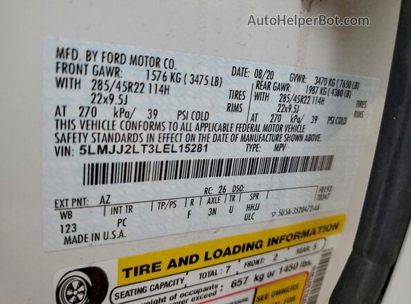 5LMJJ2LT3LEL15281 2020 LINCOLN NAVIGATOR White 360 interior view
