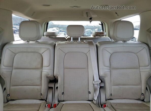 5LMJJ2LT4MEL00337 2021 LINCOLN NAVIGATOR Черный 