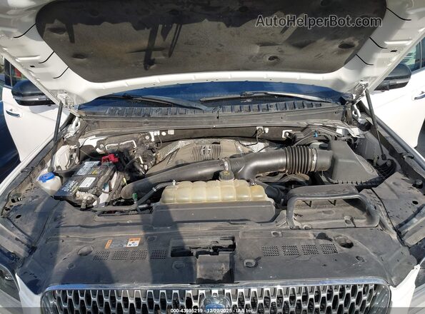 5LMJJ2LT6KEL04029 2019 LINCOLN NAVIGATOR Белый Вид сзади