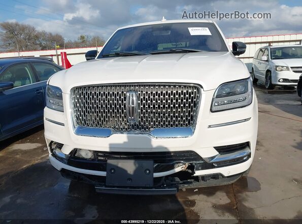 5LMJJ2LT6KEL04029 2019 LINCOLN NAVIGATOR Белый Вид спереди