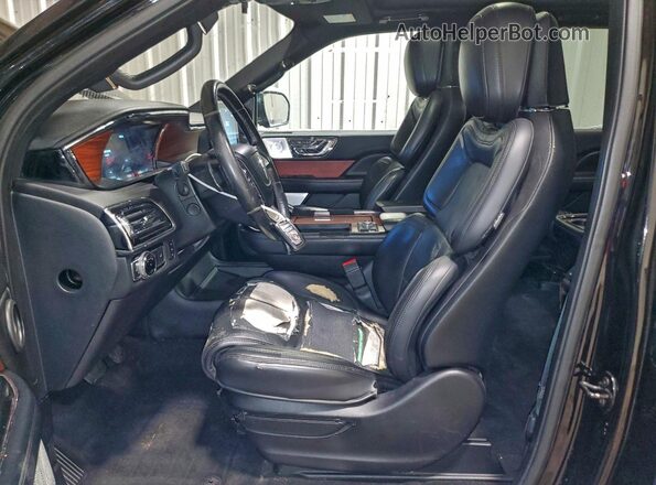 5LMJJ2LT6LEL06137 2020 LINCOLN NAVIGATOR Черный Вид салона спереди