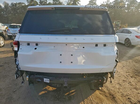 5LMJJ2NG1REL22092 2024 LINCOLN NAVIGATOR White უკანა ხედი
