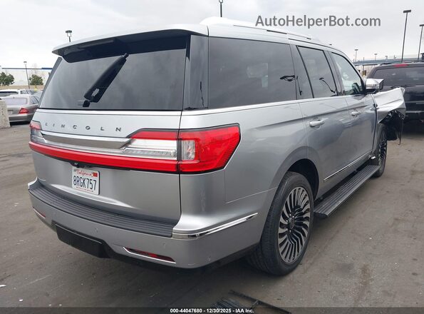 5LMJJ2TT0LEL08370 2020 LINCOLN NAVIGATOR Silver Rear right