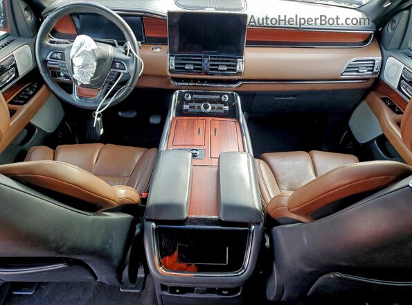 5LMJJ3LG6PEL06444 2023 LINCOLN NAVIGATOR Blue Vista del salpicadero