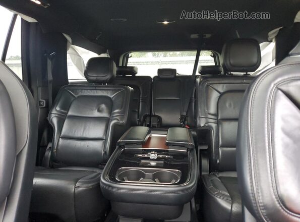 5LMJJ3LT2KEL10657 2019 LINCOLN NAVIGATOR Black Հետևի նստատեղերի տեսք