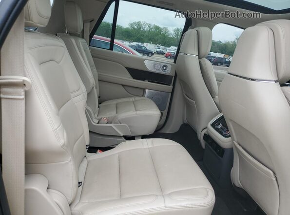 5LMJJ3LT5MEL20652 2021 LINCOLN NAVIGATOR White 