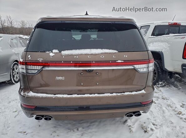 5LMYJ8XY1NNL00529 2022 LINCOLN AVIATOR Коричневый Вид сзади