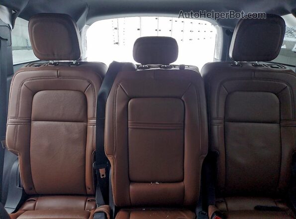 5LMYJ8XY1NNL00529 2022 LINCOLN AVIATOR Коричневый Вид задних сидений