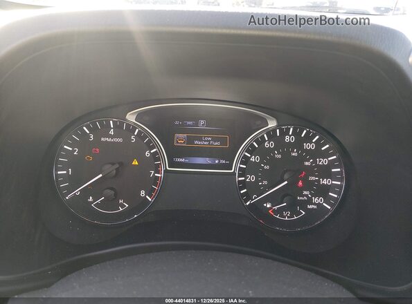 5N1AR2MM9GC668175 2016 NISSAN PATHFINDER Silver უკანა სავარძლების ხედი