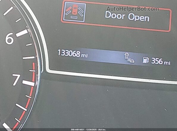 5N1AR2MM9GC668175 2016 NISSAN PATHFINDER Silver 