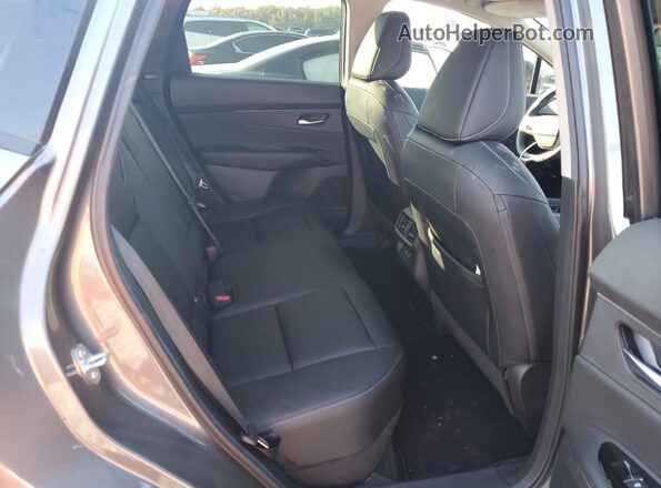 5N1AZ3BJ1SC124891 2025 NISSAN MURANO Gray Widok wnętrza z tyłu