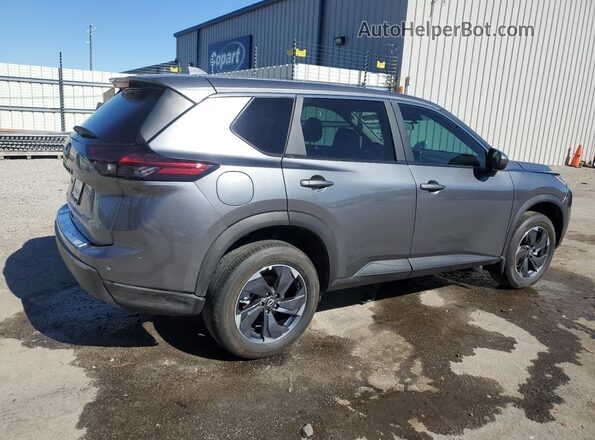 5N1BT3BA9TC676405 2026 NISSAN ROGUE Серый Задняя правая четверть