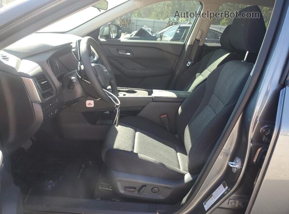 5N1BT3BA9TC676405 2026 NISSAN ROGUE Серый Вид салона спереди