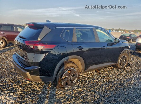 5N1BT3BBXSC808577 2025 NISSAN ROGUE Черный Задняя правая четверть