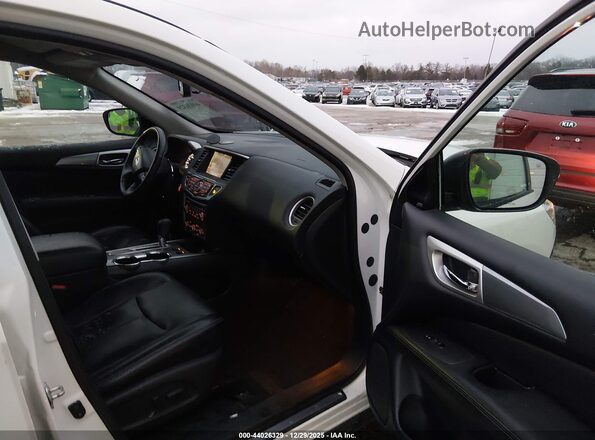 5N1DR2MN2KC638935 2019 NISSAN PATHFINDER White Vista interior delantera