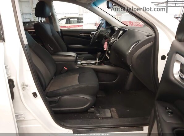 5N1DR2MN8JC622236 2018 NISSAN PATHFINDER White 