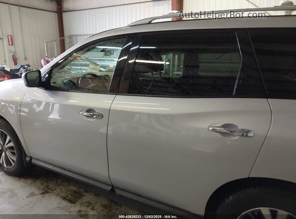 5N1DR2MNXKC596773 2019 NISSAN PATHFINDER Silver სალონის 360-გრადუსიანი ხედი
