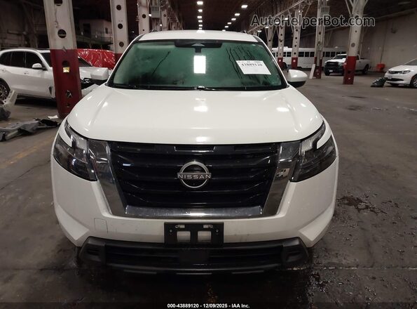 5N1DR3BC1RC258129 2024 NISSAN PATHFINDER White Вид задньої частини салону