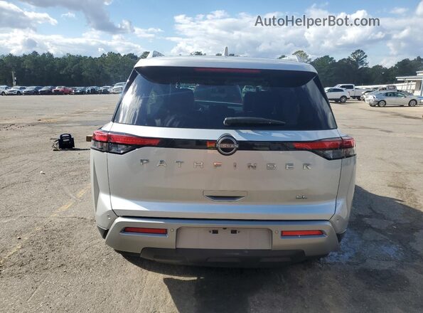 5N1DR3CA9PC245929 2023 NISSAN PATHFINDER Серебряный Вид сзади
