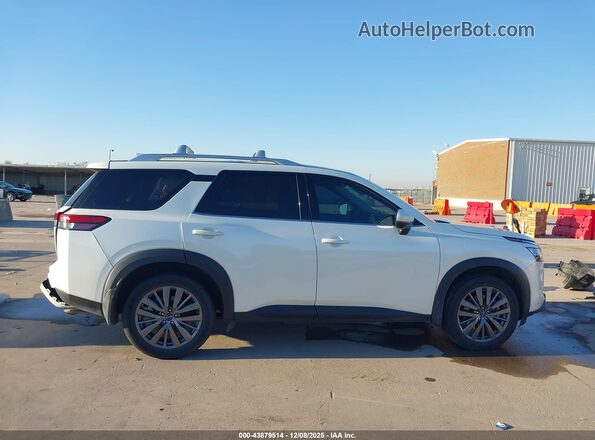 5N1DR3CB3RC268988 2024 NISSAN PATHFINDER White Սալոնի հետևի տեսք