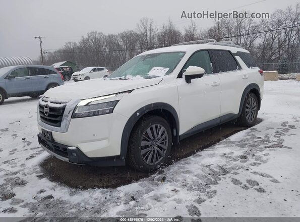 5N1DR3CD3NC236277 2022 NISSAN PATHFINDER White წინა მარცხენა ხედი სამი მეოთხედიდან