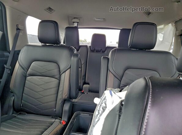 5N1DR3DH4RC246775 2024 NISSAN PATHFINDER Серебряный Вид задних сидений