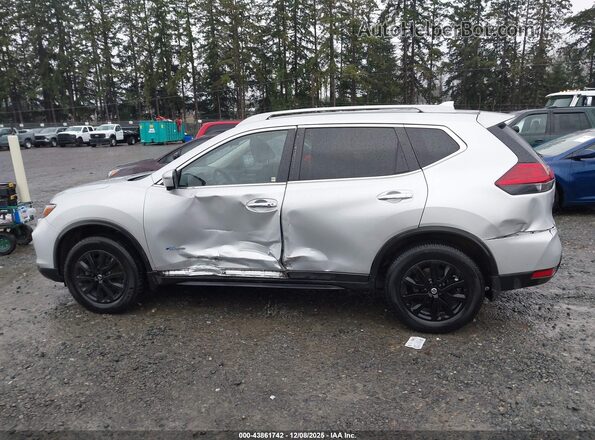 5N1ET2MV3HC798126 2017 NISSAN ROGUE HYBRID Gray 360 interior view
